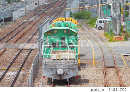 三鷹車両センターに停留する保線車両 54814703