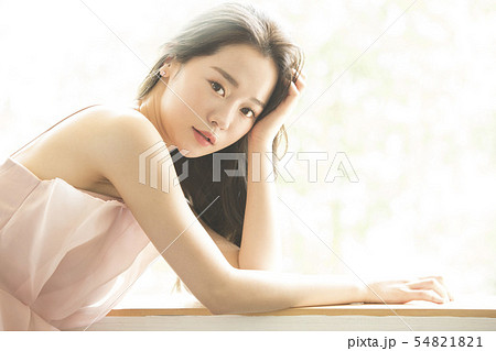 　女性　ビューティー　 54821821