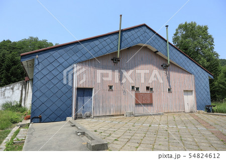 悲別ロマン座（旧上歌会館）の裏側 54824612