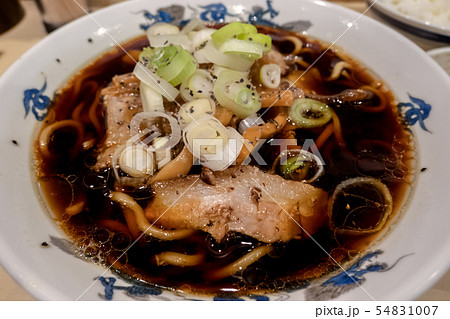 元祖富山ブラックラーメン 富山市 西町 大喜 横 54831007