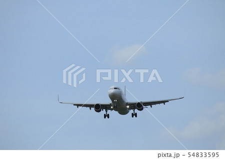 飛行機 54833595