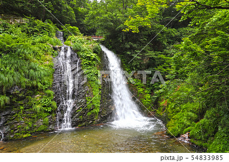 【山形県 日本の観光名所】白銀の滝 54833985