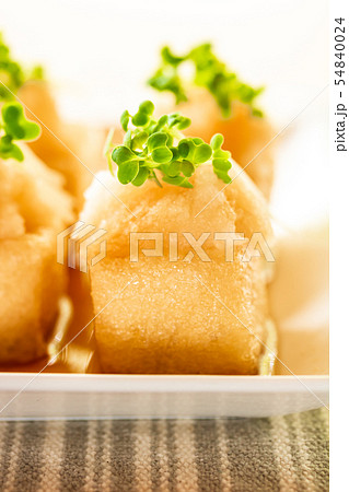 栃尾の一口油揚げのおろしポン酢のせ 54840024