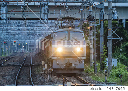 貨物列車　走行イメージ　　　 54847066