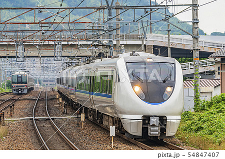 特急列車　走行イメージ　 54847407