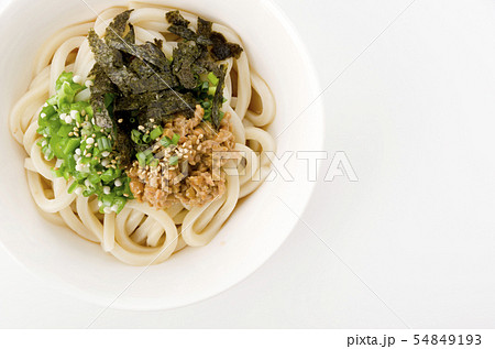 冷やしうどん（納豆、オクラのせ） 54849193