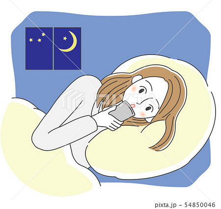 寝る前にスマートフォンを触る女性のイラスト 54850046