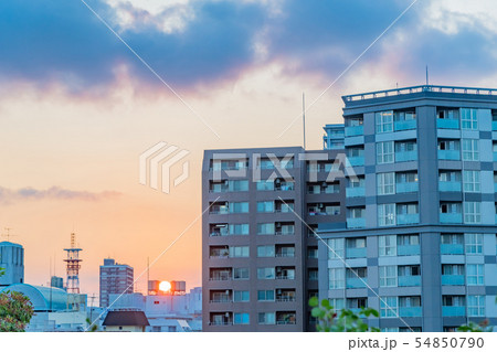 神奈川県横浜市の夕景 神奈川県横浜市の夕景 54850790