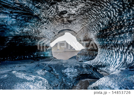 Blue crystal ice cave, underground beneath the glacier in Iceland 54853726