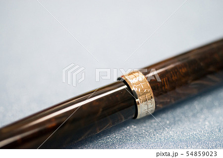 手紙、万年筆、便箋　（たまには万年筆で手紙を書きたくなる） 54859023