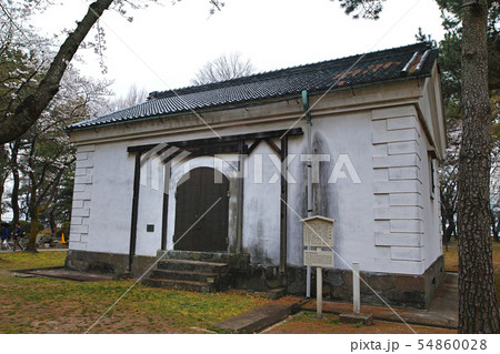 【愛知県・国指定登録有形文化財】乃木倉庫（名古屋城内） 54860028