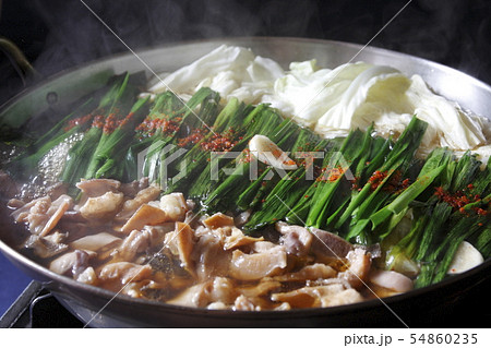 ホルモン 小腸 もつ ミックス ハツ 鍋 焼 牛 肉 生 博多 福岡 新鮮 料理 バーベキュー 酒 54860235