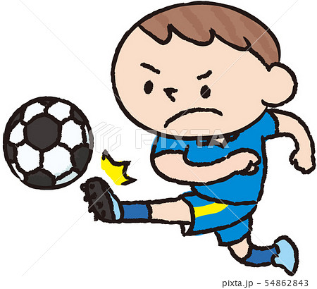 サッカーをする日本人の男の子のイラスト素材