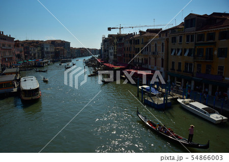 青空 青い空 ブルースカイ 54866003