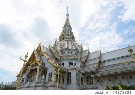 タイ王国チャチュンサオ県にある寺院「ワット・ソートーン」 54875881