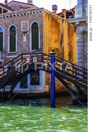 Elements of architecture of houses on the streets  54876337