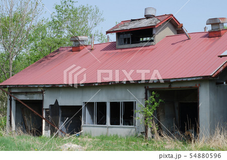 使われていない建物 使われていない建物 54880596
