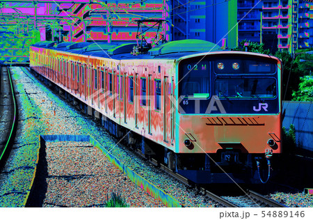 勾配を駆け下りる通勤電車201系イメージ 勾配を駆け下りる通勤電車201系イメージ 54889146