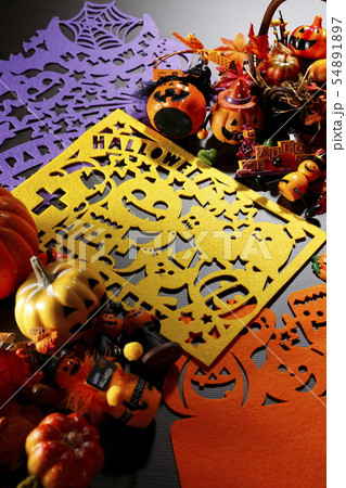 ハロウィンイメージ トリックオアトリート ハロウィンイメージ トリックオアトリート 54891897