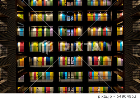 the SOHO 東京　レンタルオフィス　お台場　写真素材 54904952