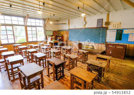 旧上岡小学校 旧上岡小学校 54913852