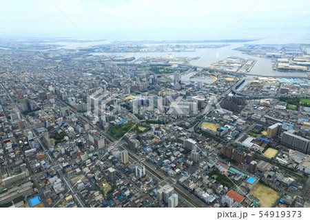 百舌鳥・古市古墳群のある堺市上空から見た市街地風景 54919373