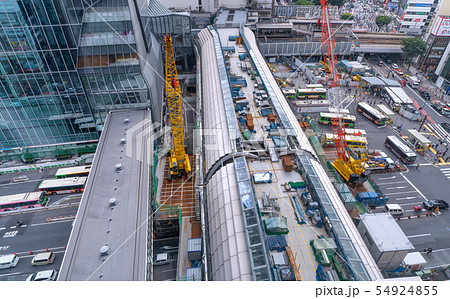 日本の東京都市景観 渋谷駅再開発・東京メトロ銀座線渋谷駅移設工事などを望む 日本の東京都市景観 渋谷駅再開発・東京メトロ銀座線渋谷駅移設工事などを望む 54924855