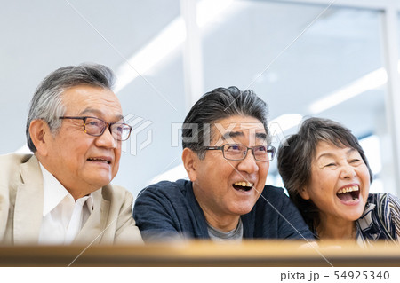 Employment for the elderly Employment for the elderly 54925340