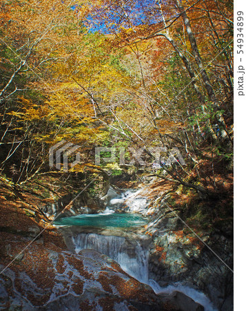 西沢渓谷 三重の滝 西沢渓谷 三重の滝 54934899