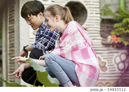 カップル 男 男性 54935512