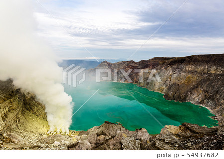 A shot of the crater of the volcano Ijen 54937682