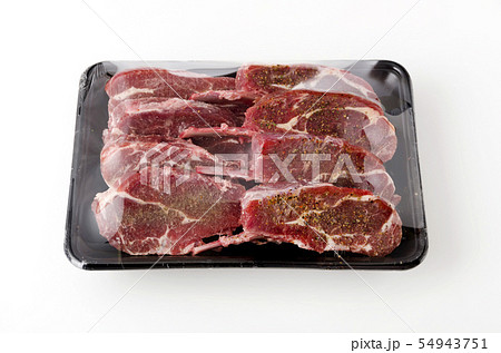 ラムチョップ（生肉）パック詰め 54943751