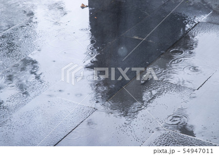 非 霧雨 雨水 54947011