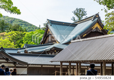 銅板葺の神楽殿と五丈殿 伊勢神宮内宮 銅板葺の神楽殿と五丈殿 伊勢神宮内宮 54950828