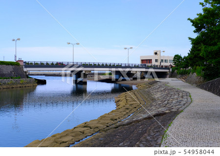 伊東市の松川沿い 伊東市の松川沿い 54958044