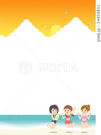 夏の海　ビーチ　水着の若い女性　フレーム　夕焼け 54959831