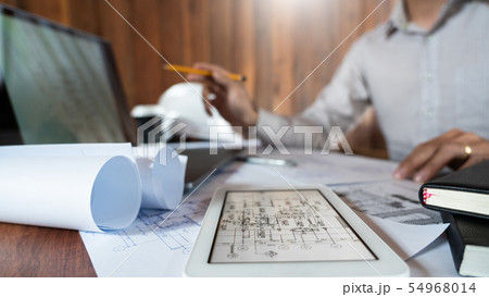 Real-estate concept, Two engineer and architect 54968014