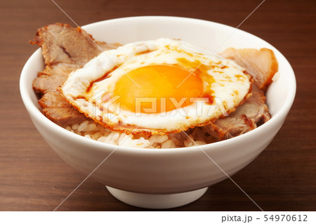 焼豚玉子飯 54970612