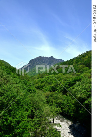 奥秩父の秘境 新緑の西沢渓谷ハイキングコース 奥秩父の秘境 新緑の西沢渓谷ハイキングコース 54975882