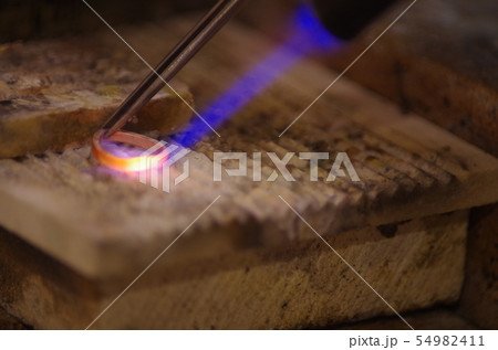 焼き上げ 54982411