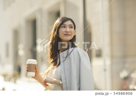 ビジネスウーマン 54986906