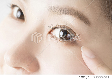 　ビューティー　目元 54999283