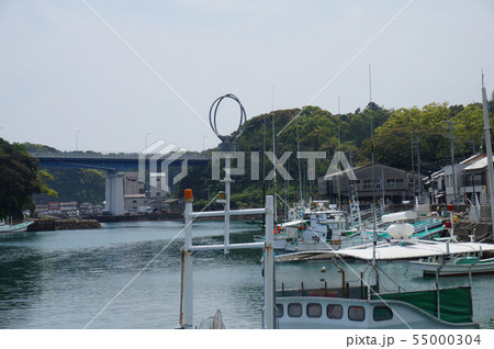 初夏の甲浦漁港と甲浦大橋 高知県安芸郡東洋町 初夏の甲浦漁港と甲浦大橋 高知県安芸郡東洋町 55000304