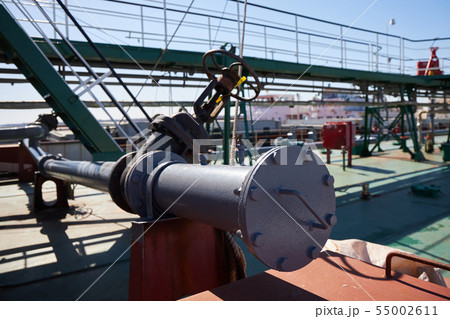 Pipeline for discharging liquid cargo Pipeline for discharging liquid cargo 55002611