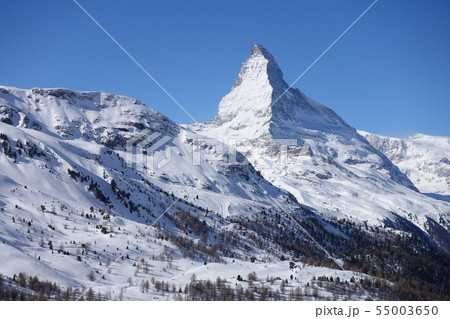 冬のスイス　ツェルマット　スキー場　Matterhorn 55003650