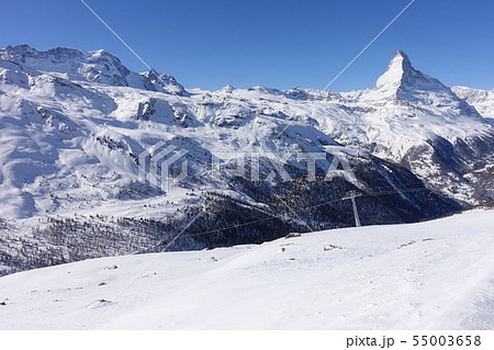 冬のスイス　ツェルマット　スキー場　Matterhorn 55003658