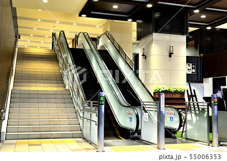 代々木上原駅改札口　小田急線、千代田線 55006353