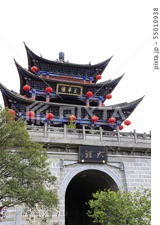 大理古城　五華楼　雲南省　中国 55010938