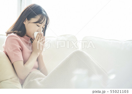 女性　体調不良 55021103