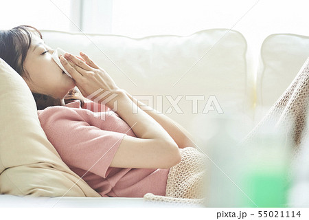 女性　体調不良 55021114